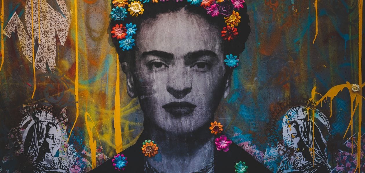 Wizerunek kobiety mural